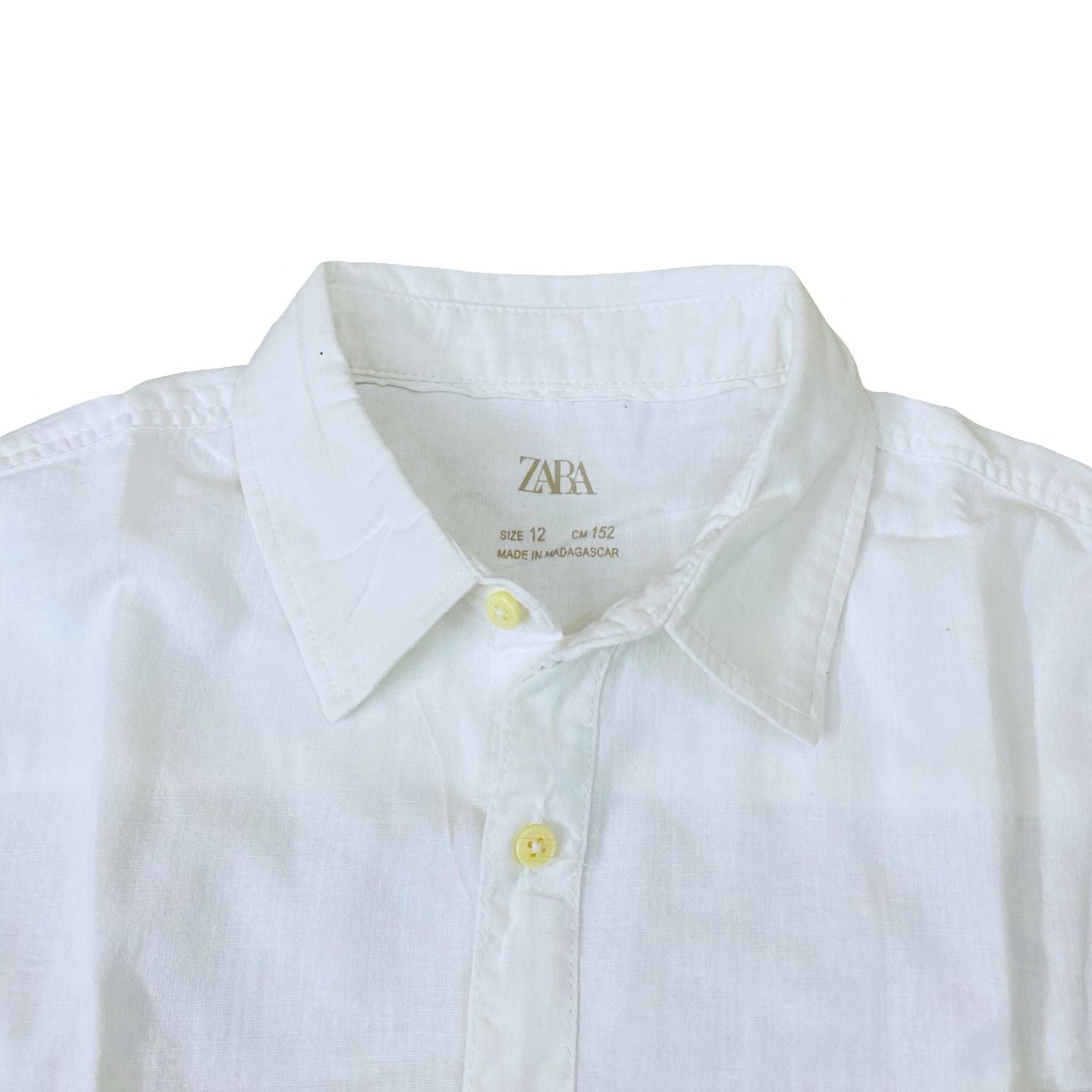 Zara  White linen [Small Chest 19.5”]