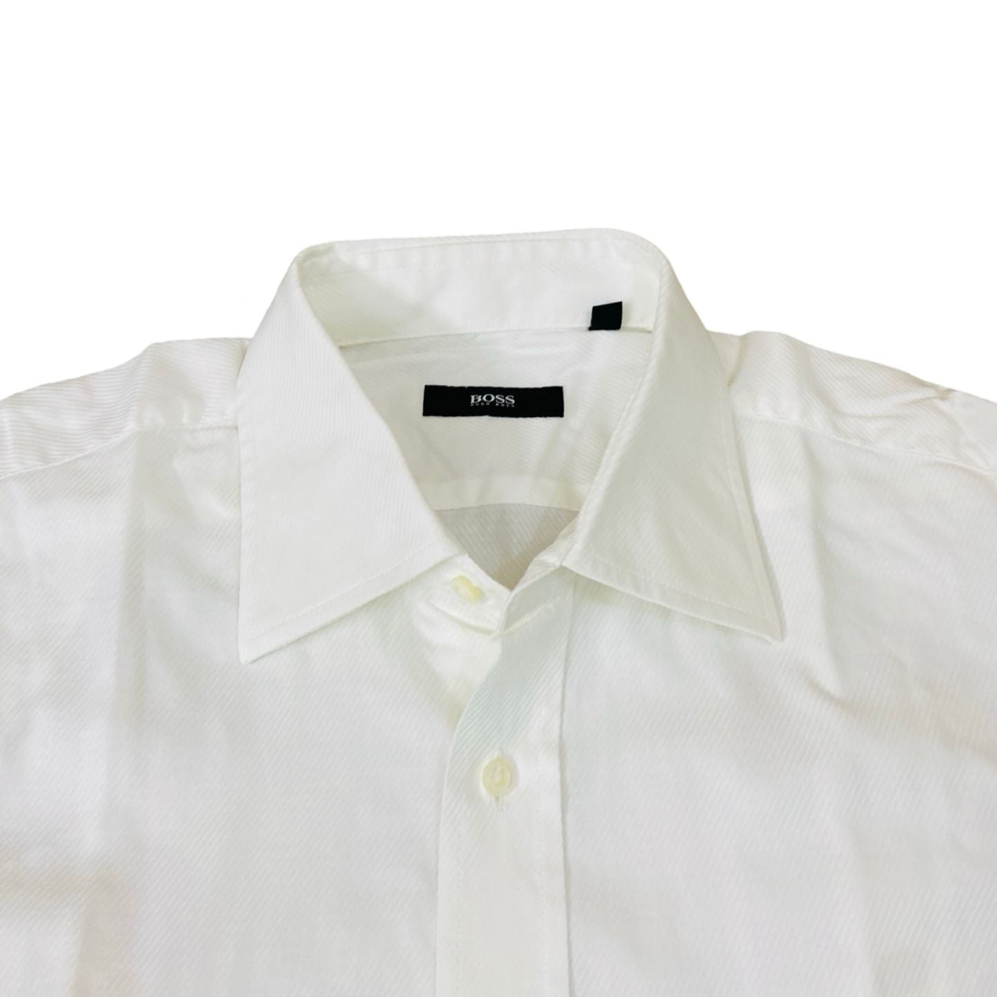 Boss  White texture [Medium Chest 22”]