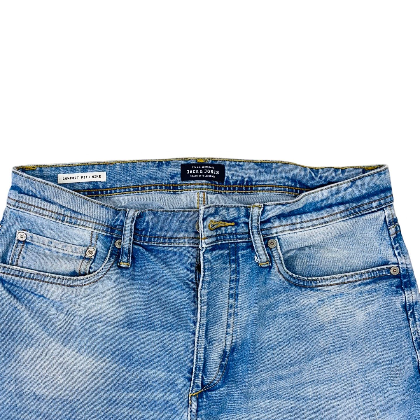 Light Blue Faded Jeans [Waist 32” Length 39”]