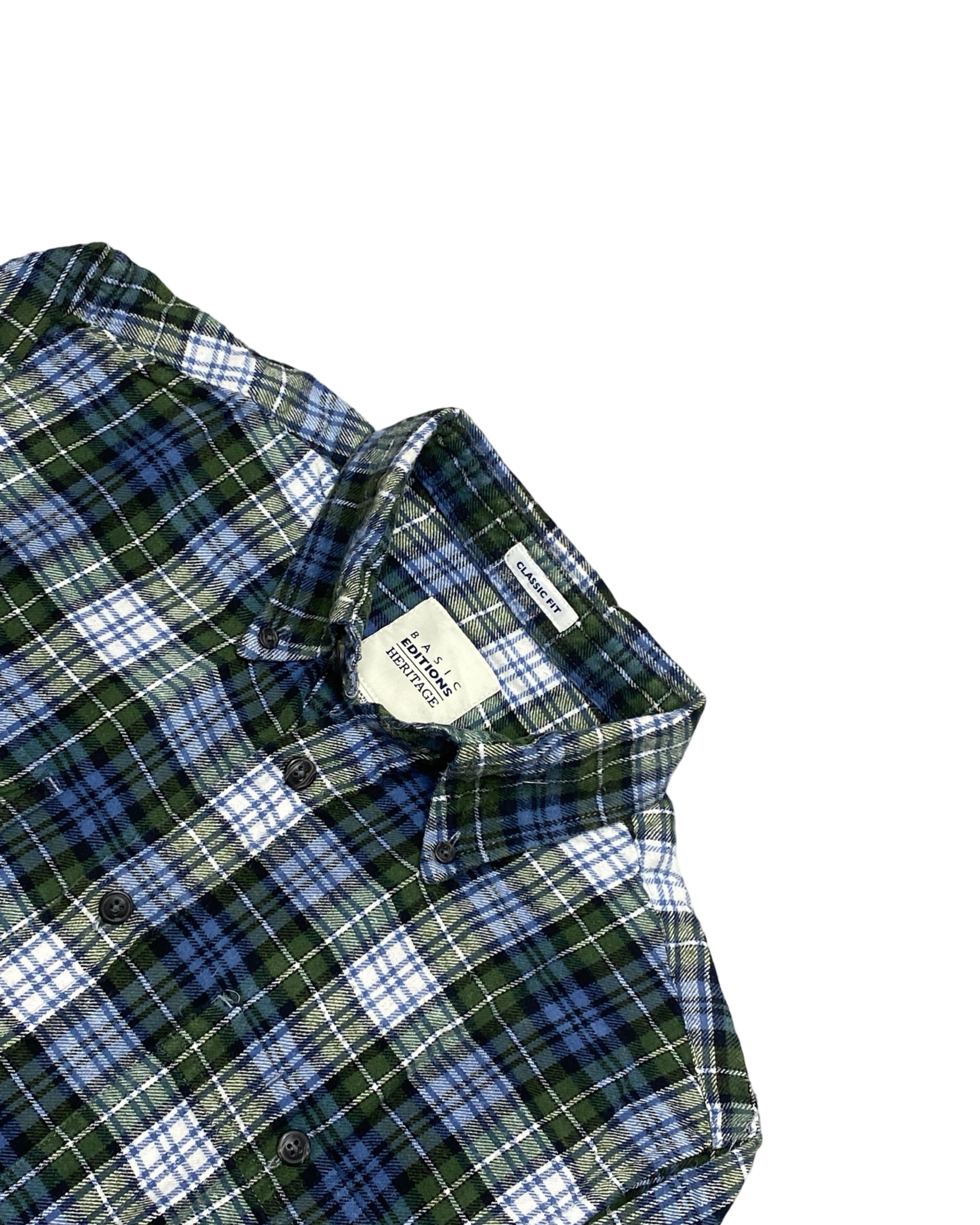 Basic Editions Heritage Green Plaid Classic Fit Shirt | Chest 21” | Medium