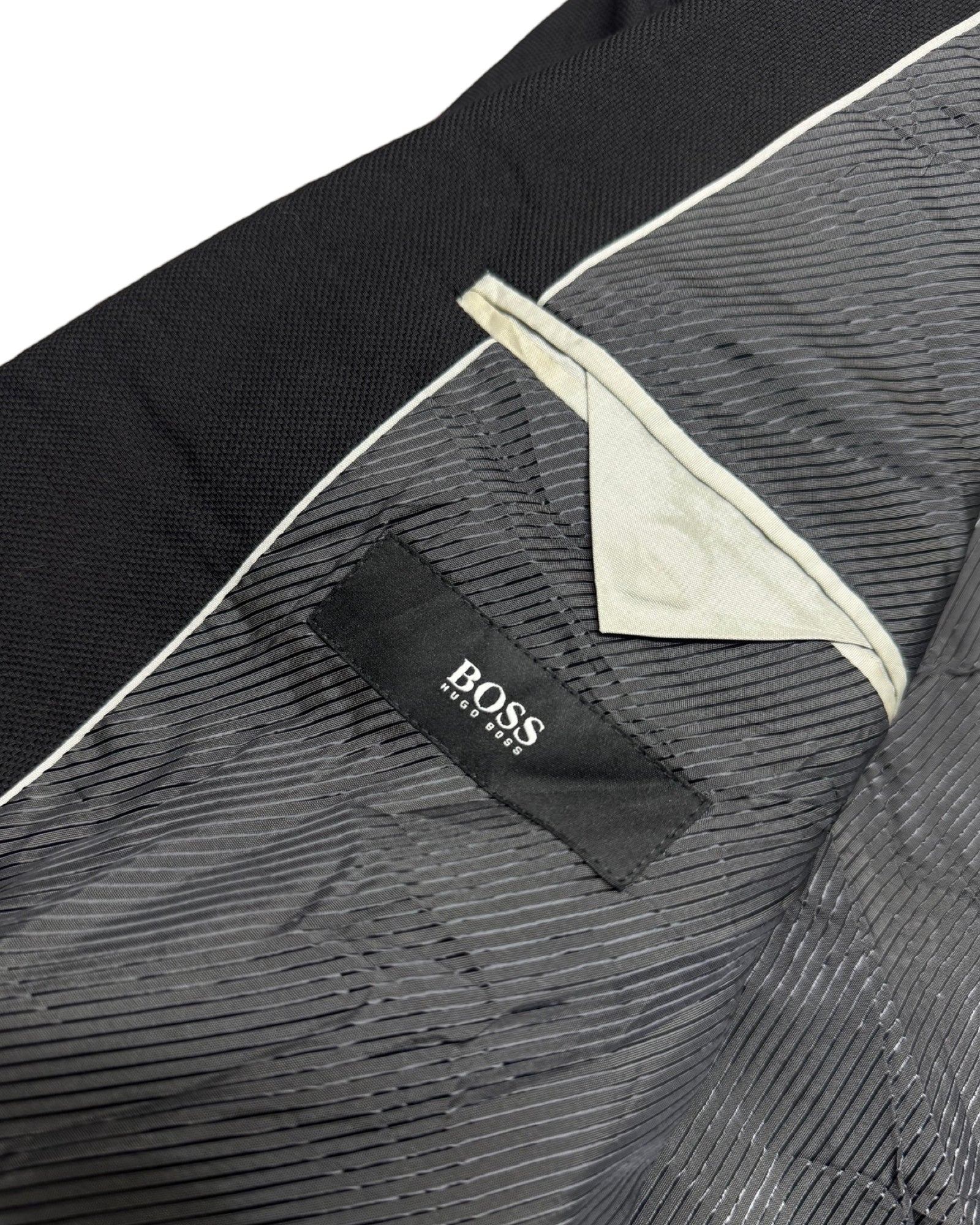 Hugo Boss Black Virgin Wool Blazer | US 44R (Medium/Large)