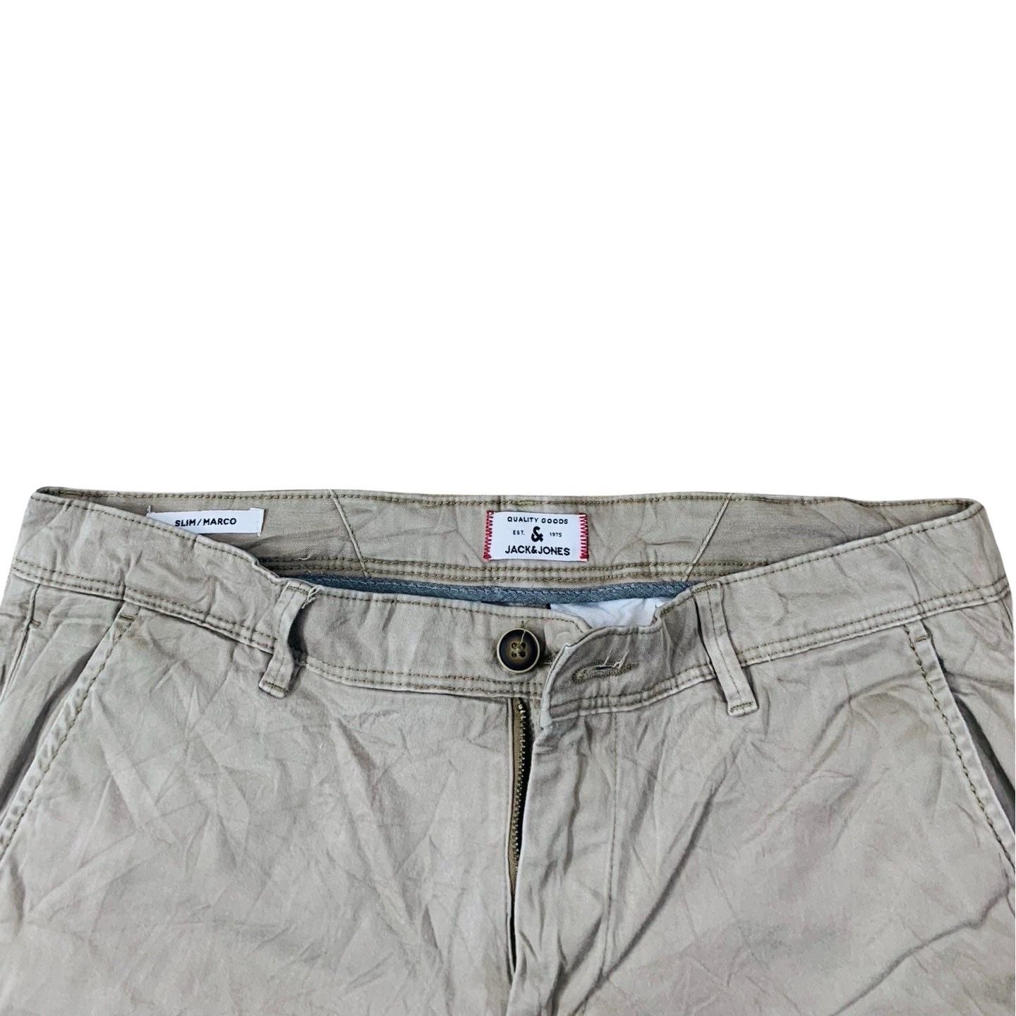 Jack & Jones   Waist 32” Length 39”