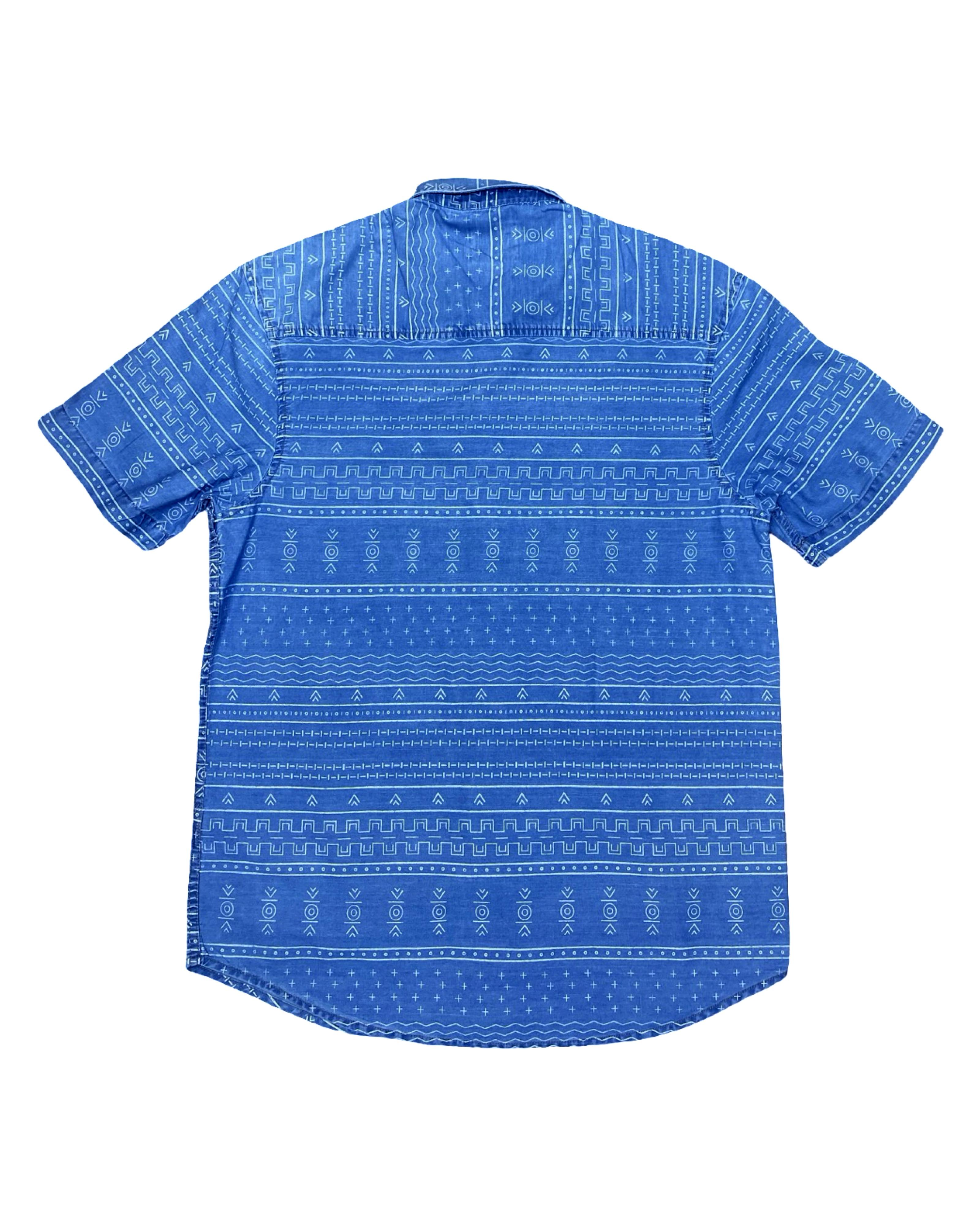 Cedar Wood State Blue Tribal Print Shirt | Small | Chest 20”