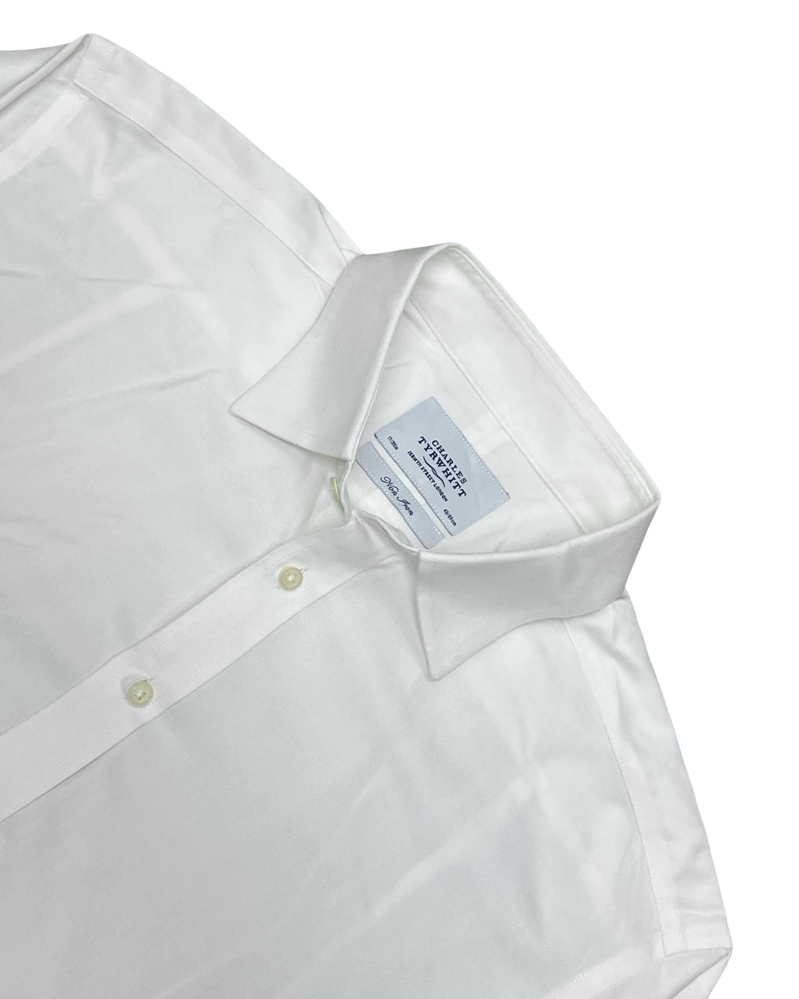 Charles Tyrwhitt White Dress Shirt | XL | Chest 25.5”