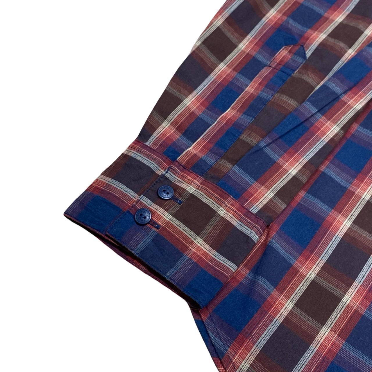 Levi’s Check Shirt | Medium | Chest 21.5”