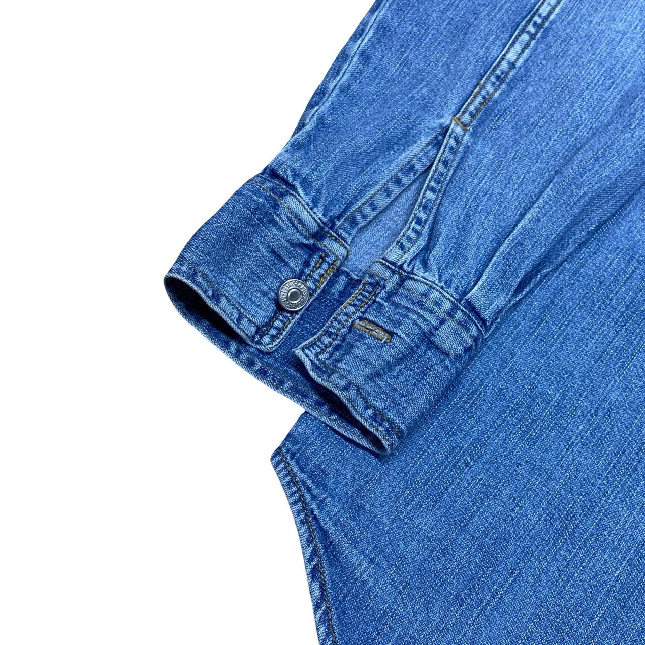 Levi’s Denim Shirt | Large | Chest 24.5”