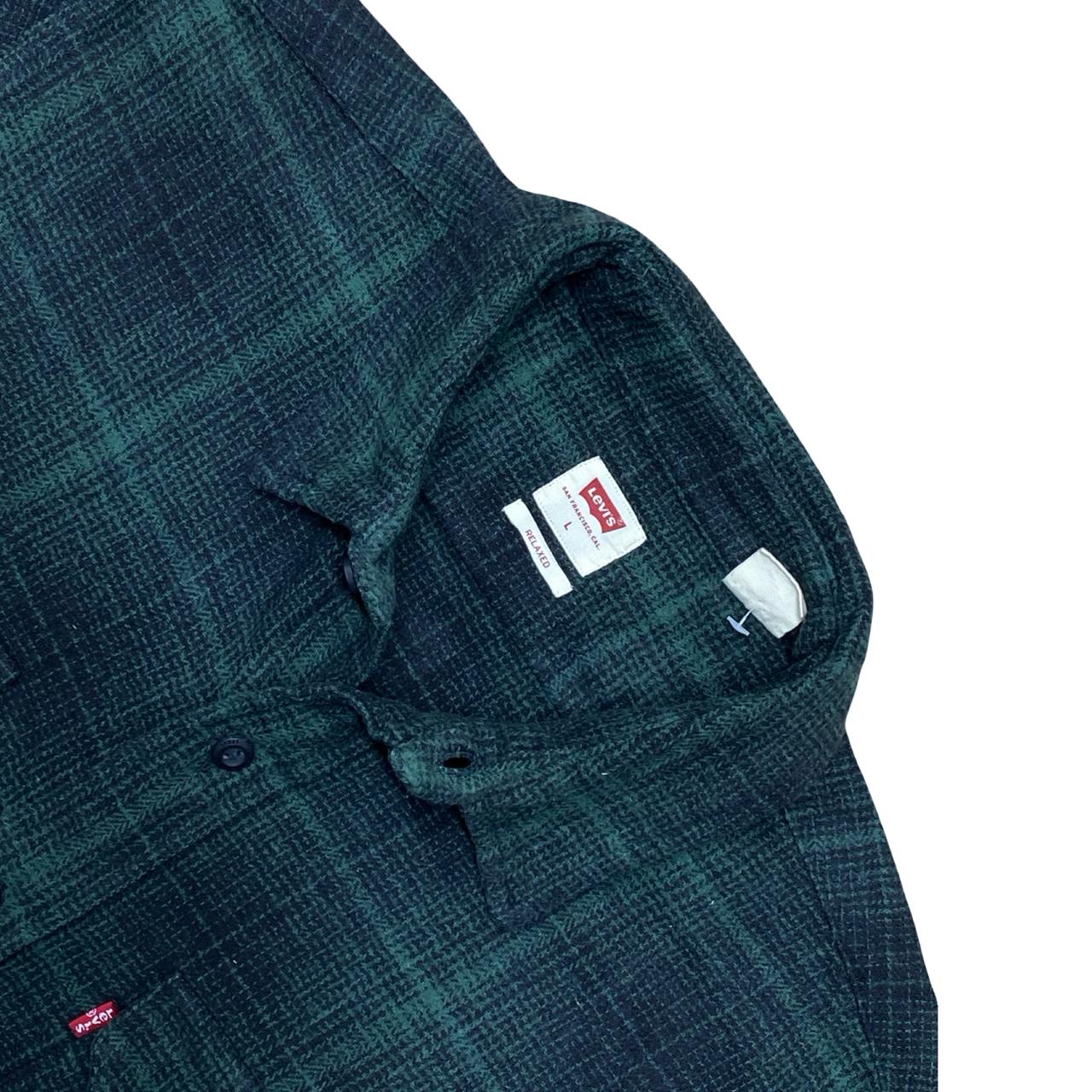 Levi’s Green & Black Flannel Shirt | Large | Chest 23.5”