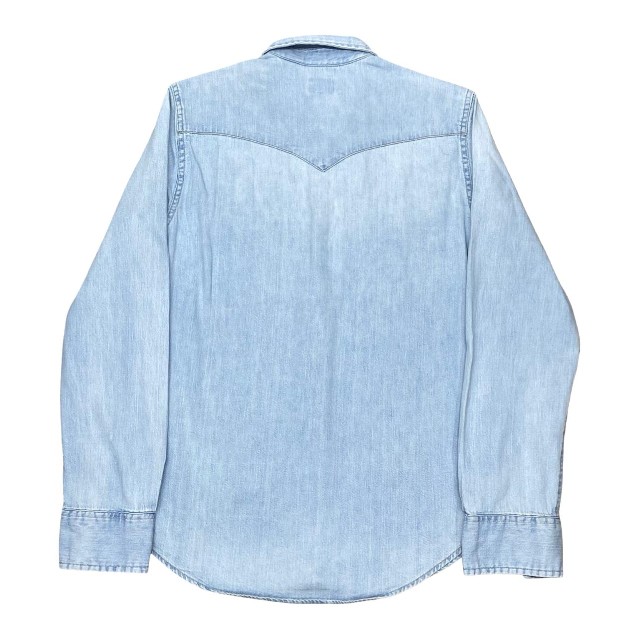 Levi’s Light Wash Denim Shirt | Medium | Chest 19.5”