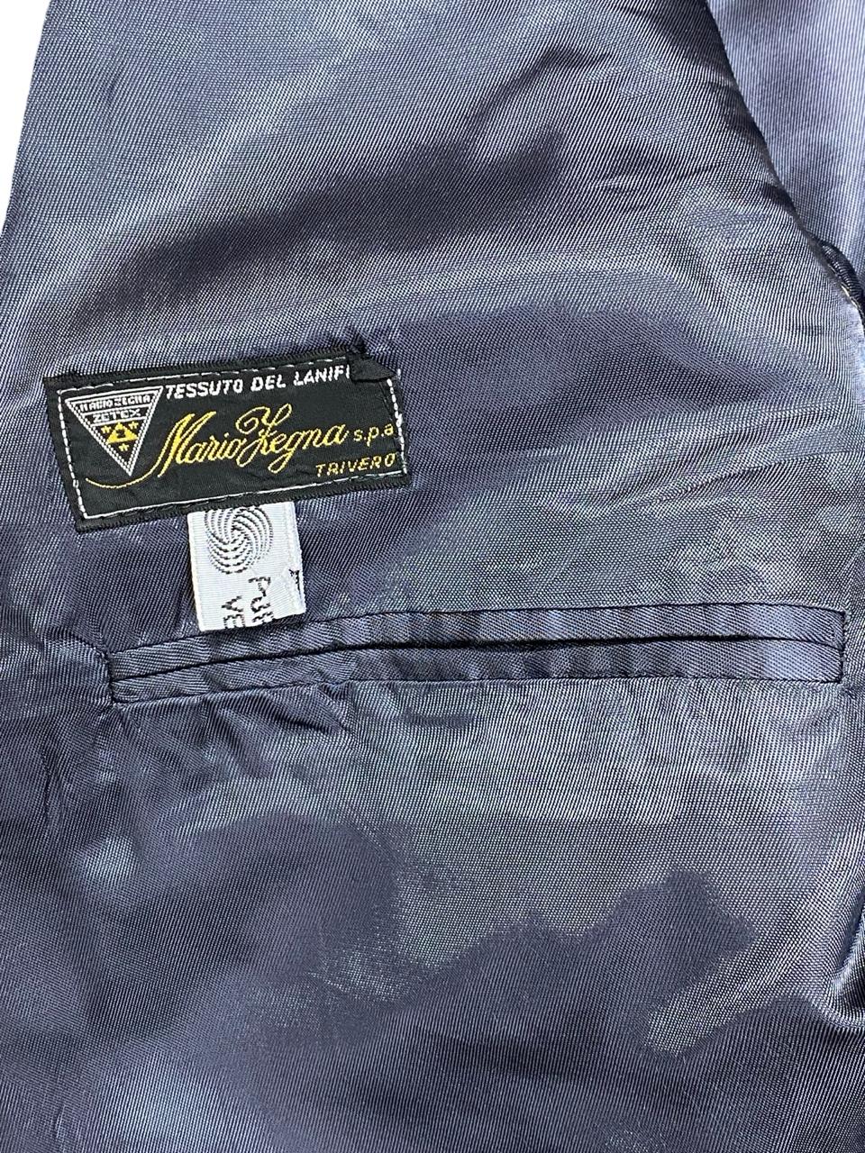 Mario Zegna Italian Wool Pinstripe Blazer | Medium | Chest 21.5”