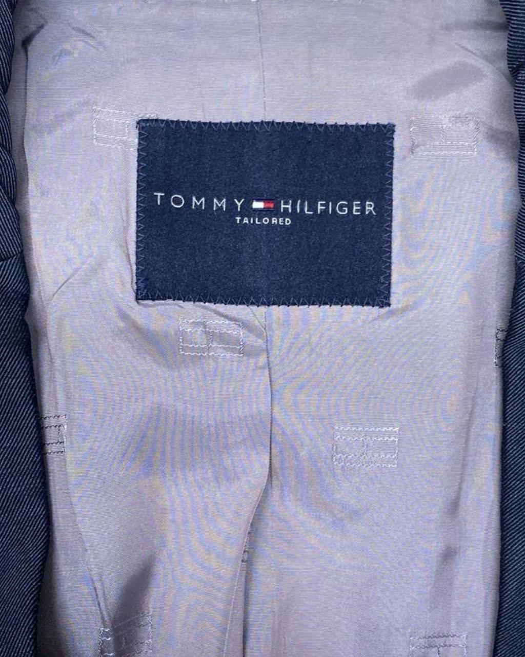 Tommy Hilfiger Tailored Blazer | Medium | Chest 22”