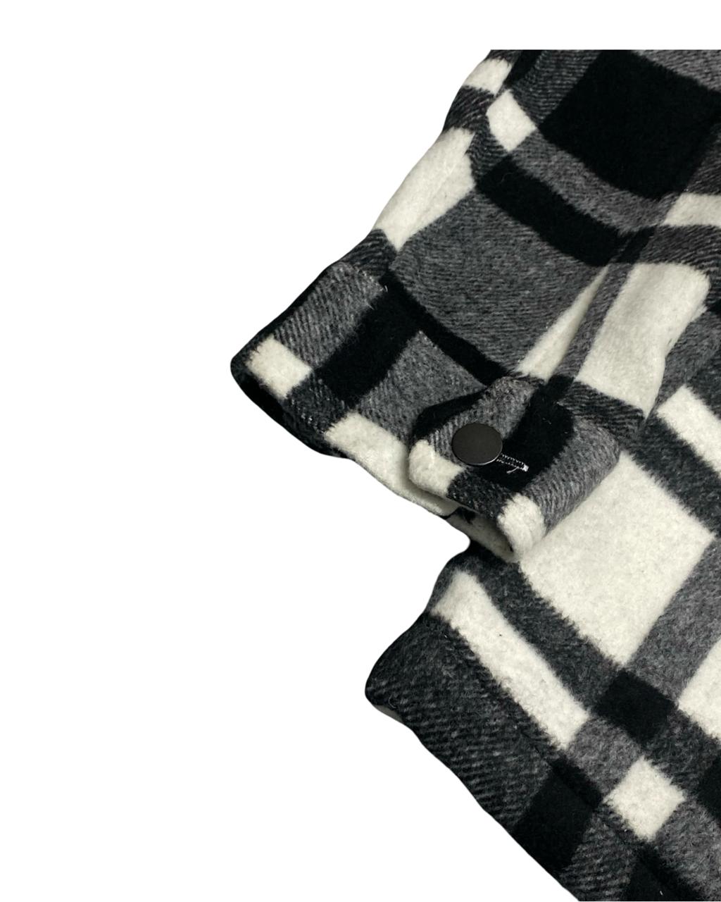 Rystoc Black & White Sherpa-Lined Plaid Overshirt | Size XL | Chest 26”