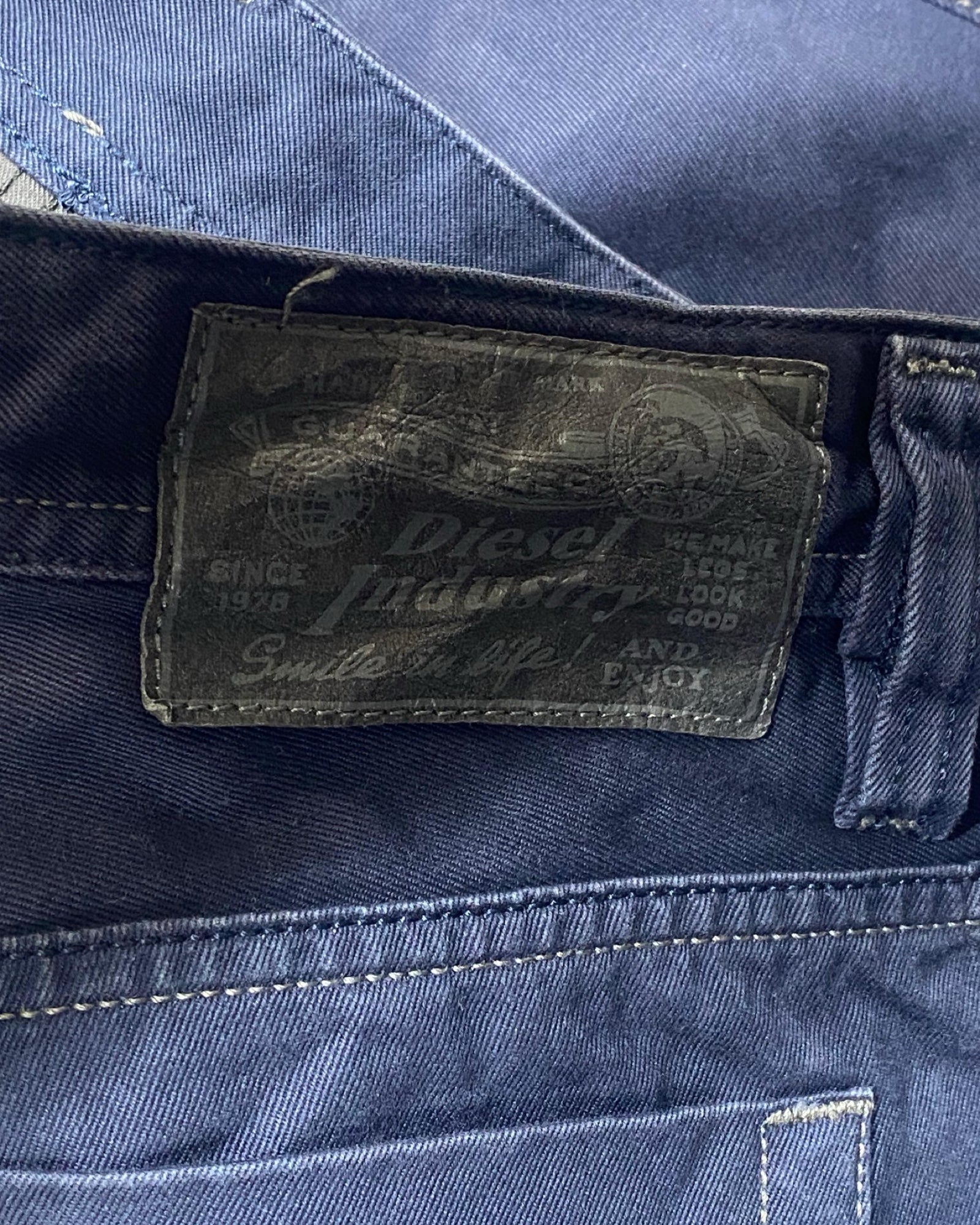 Diesel Industry Viker-R-Box Navy Pants | Waist 34” | Length 37”