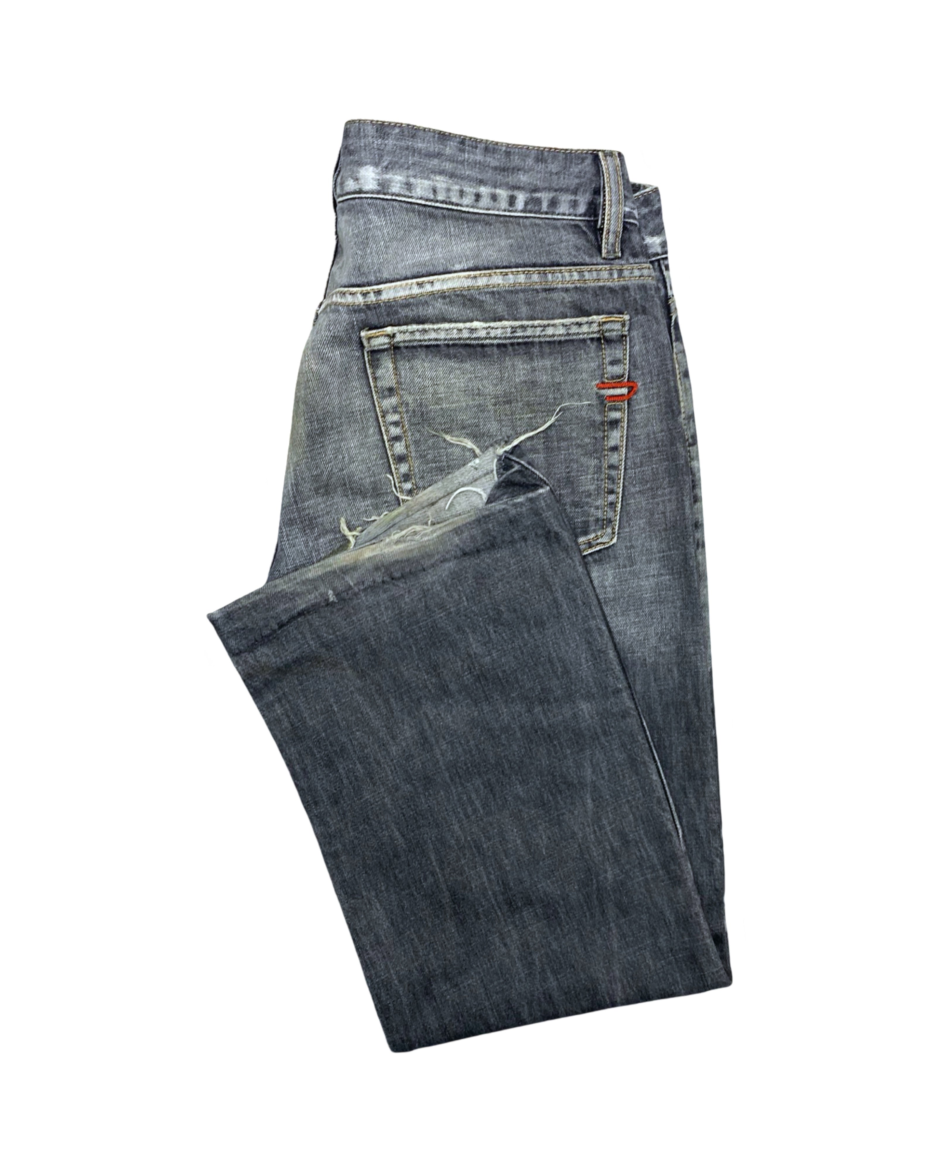 Diesel Industry Grey Distressed Denim Jeans | W34 L37.5